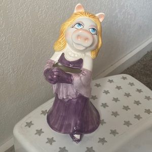Miss Piggy Ceramic Flower Vase Figurine